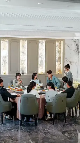 ความจริงที่ใกล้เกินจะปฏิเสธ