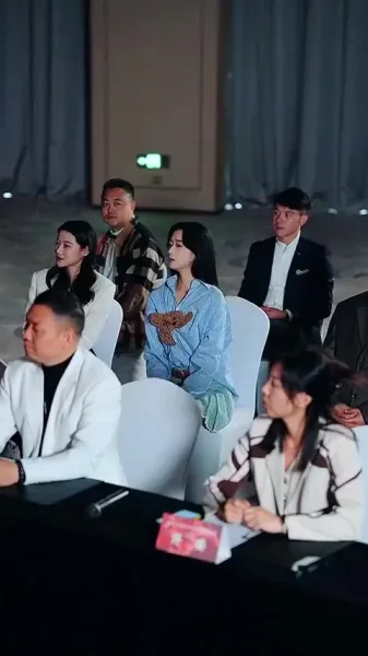 ความจริงที่ใกล้เกินจะปฏิเสธ