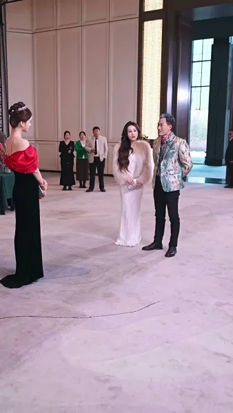 เรายังรักกันไม่มากพอ