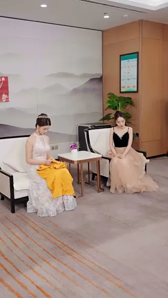 เรายังรักกันไม่มากพอ