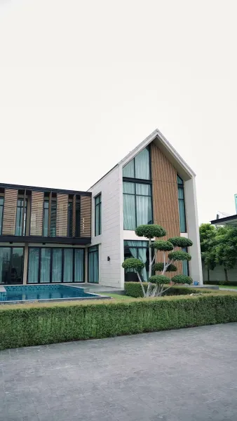 เลขาที่รักโปรดอย่าหนีไป