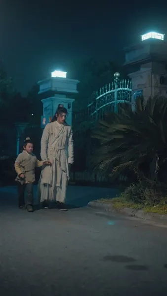 รักผิดเวลา ข้ามภพข้ามชาติ