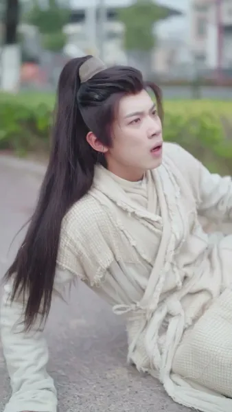 รักผิดเวลา ข้ามภพข้ามชาติ