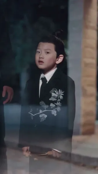 รักผิดเวลา ข้ามภพข้ามชาติ