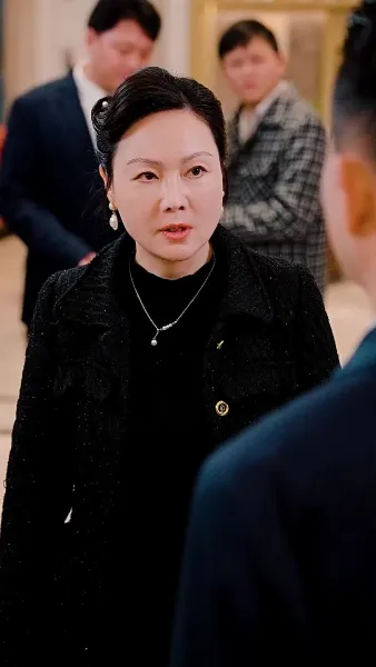 การเปิดตัวของเขยมังกร