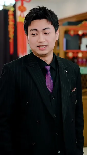 การเปิดตัวของเขยมังกร