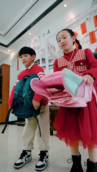 การเปิดตัวของเขยมังกร