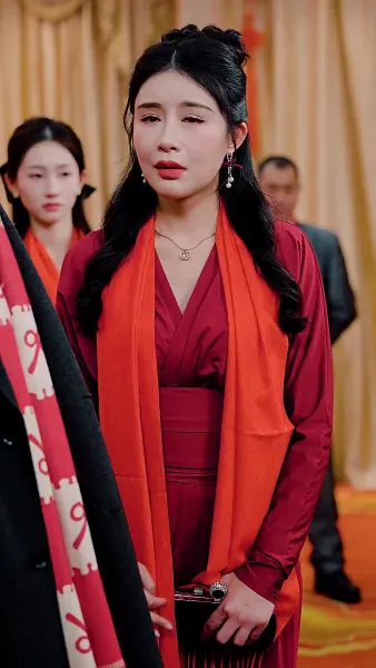 การเปิดตัวของเขยมังกร