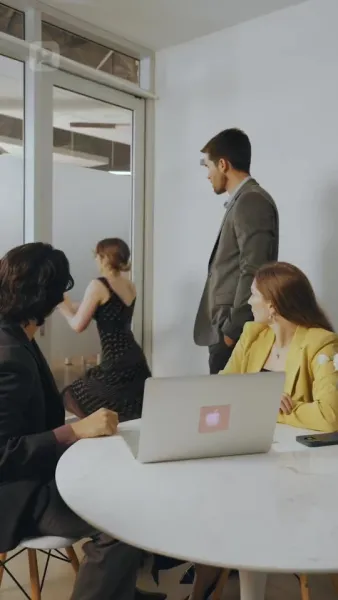 ชีวิตคู่ของมรดกหญิงพันล้าน