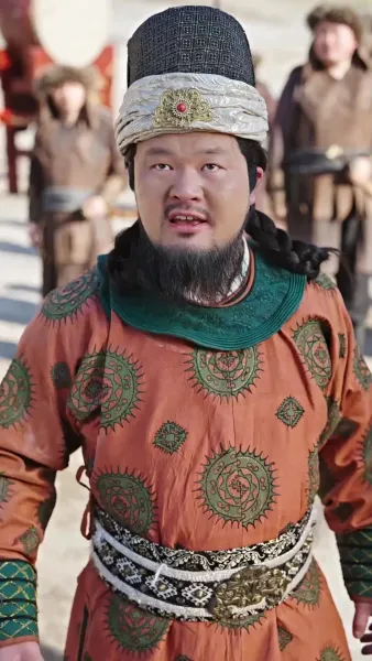 ย้อนเวลากลับไปเป็นฮ่องเต้