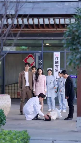 แม่แกร่งกลับมาแล้ว!  ล้างแค้นเพื่อลูกสาว