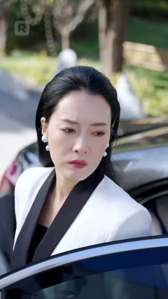 แม่แกร่งกลับมาแล้ว!  ล้างแค้นเพื่อลูกสาว