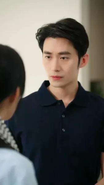 ประธานรูปหล่อขอเป็นคนจน