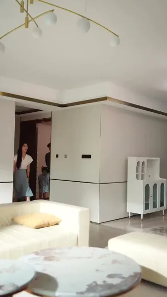 ประธานรูปหล่อขอเป็นคนจน