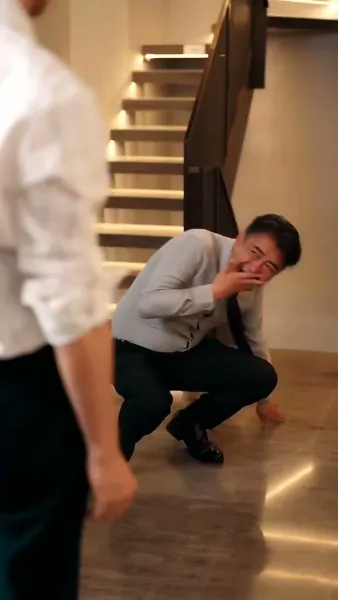 ประธานรูปหล่อขอเป็นคนจน