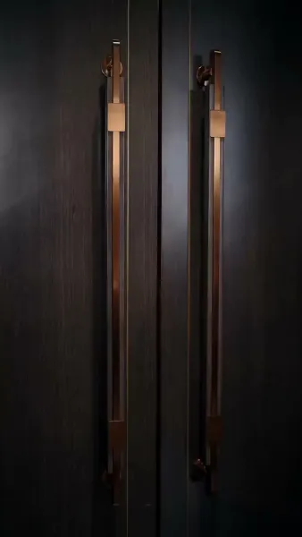 ประธานรูปหล่อขอเป็นคนจน