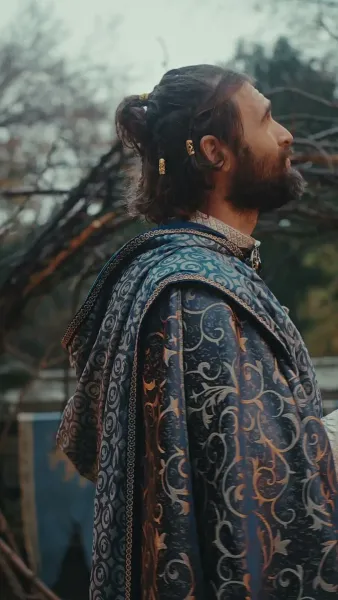 มหาเทพหวนคืน