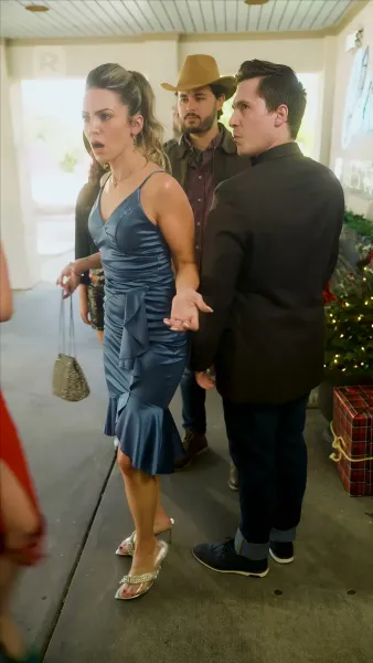 (พากย์) พบสามีมหาเศรษฐีไร้บ้านเป็นของขวัญคริสต์มาส