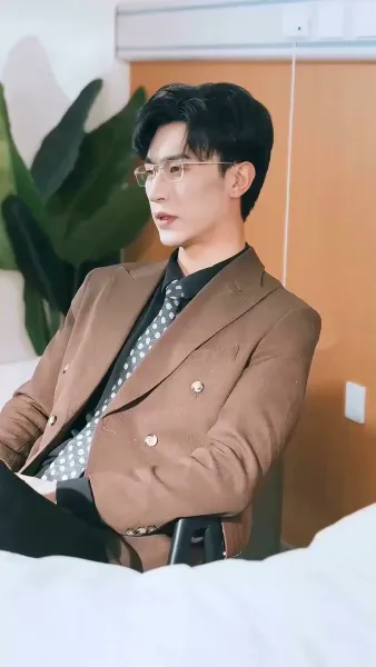 จับพลัดจับผลูมาเจอรัก