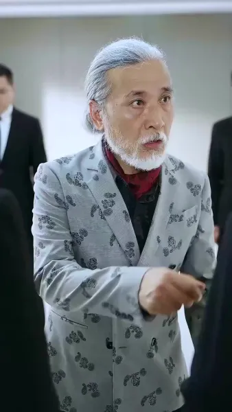 จับพลัดจับผลูมาเจอรัก