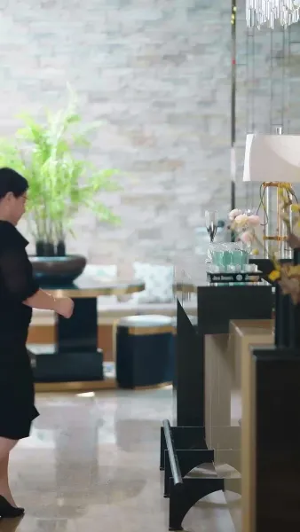 ไม่ใช่ตัวเอก แค่ผู้ช่วย