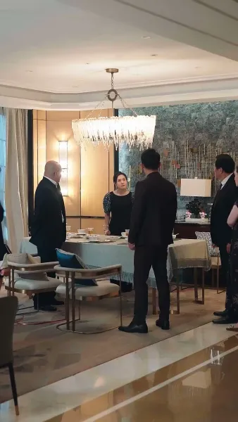 ไม่ใช่ตัวเอก แค่ผู้ช่วย