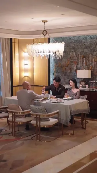 ไม่ใช่ตัวเอก แค่ผู้ช่วย