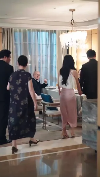 ไม่ใช่ตัวเอก แค่ผู้ช่วย