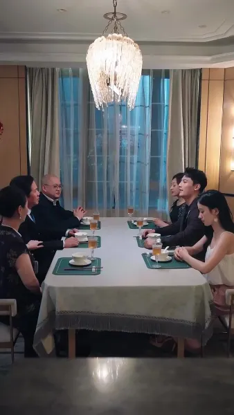 ไม่ใช่ตัวเอก แค่ผู้ช่วย