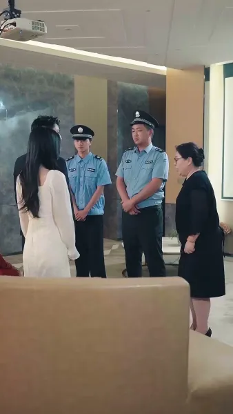 ไม่ใช่ตัวเอก แค่ผู้ช่วย