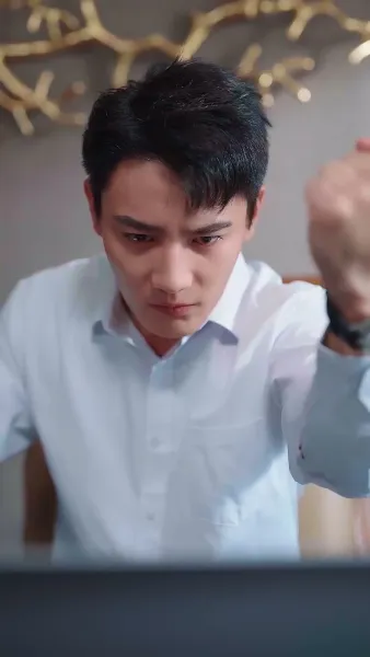 ไม่ใช่ตัวเอก แค่ผู้ช่วย