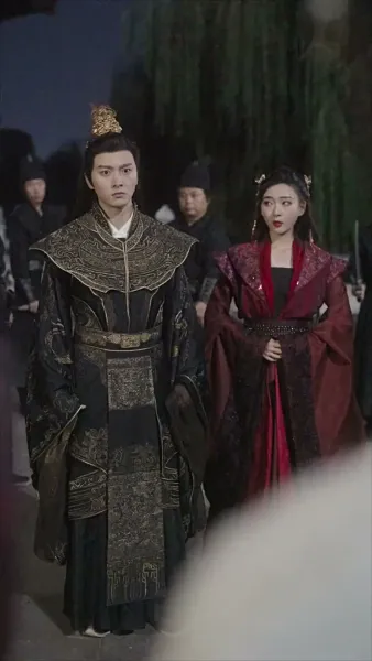 สัญญารักใต้เงาจันทร์