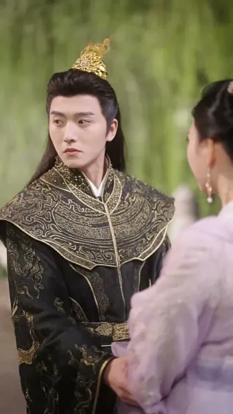 สัญญารักใต้เงาจันทร์