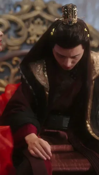 สัญญารักใต้เงาจันทร์