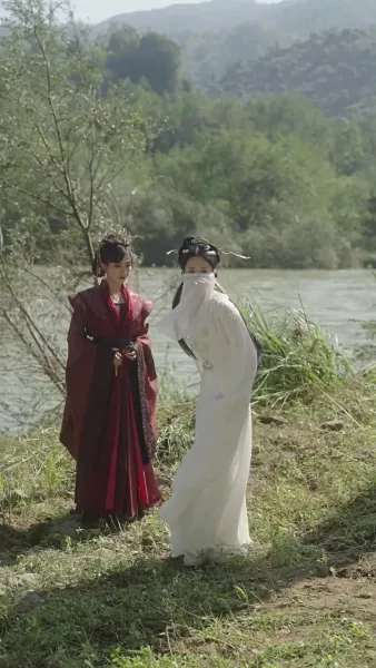 สัญญารักใต้เงาจันทร์