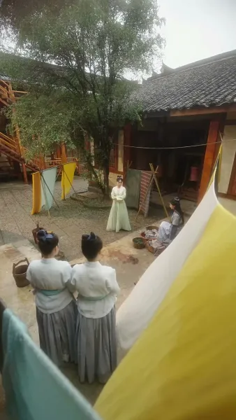 สัญญารักใต้เงาจันทร์