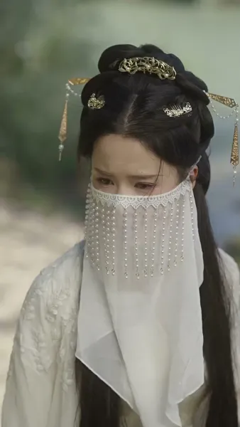 สัญญารักใต้เงาจันทร์