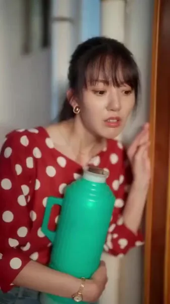 คุณหนูทุนนิยมมุ่งสู่เกาะหาสามี