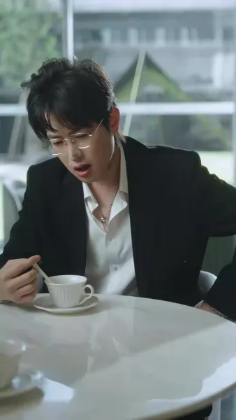 เซอร์วานต์ที่มีภารกิจซ่อนเร้น