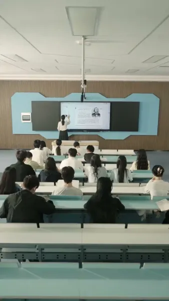 (พากย์เสียง)ดาวดวงใหม่บนฟ้าเดิม