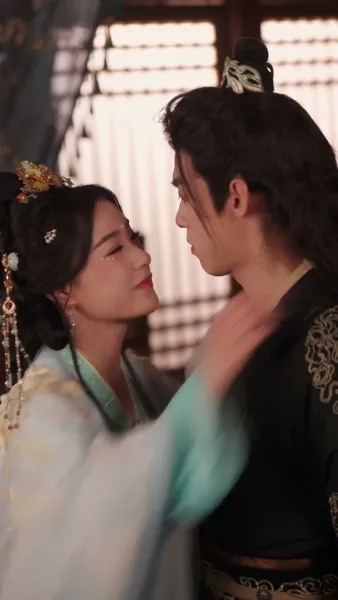 เงื่อนชะตาในห้วงรักลับ