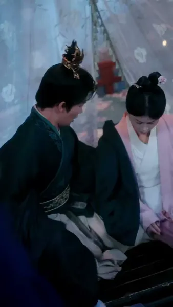 จันทร์นำพาหัวใจสู่เจ้า