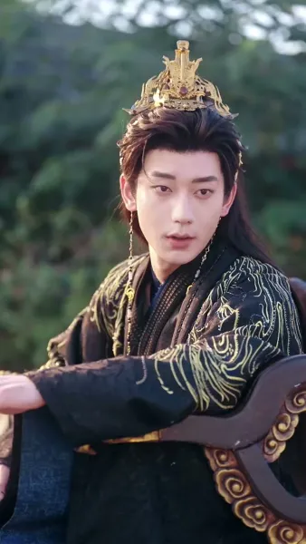 จันทร์นำพาหัวใจสู่เจ้า