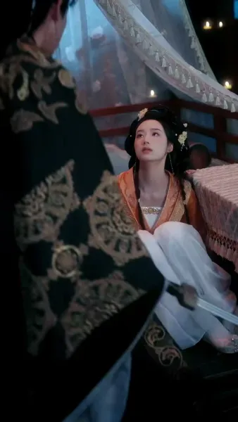 จันทร์นำพาหัวใจสู่เจ้า