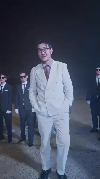 คุณพ่อยาม ที่แท้เป็นมหาเศรษฐี(พากย์เสียง)