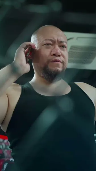 คุณพ่อยาม ที่แท้เป็นมหาเศรษฐี(พากย์เสียง)