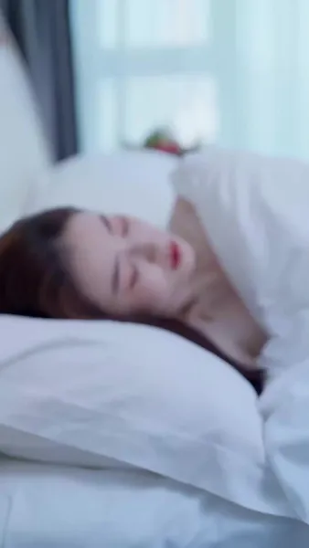 คุณพ่อยาม ที่แท้เป็นมหาเศรษฐี(พากย์เสียง)