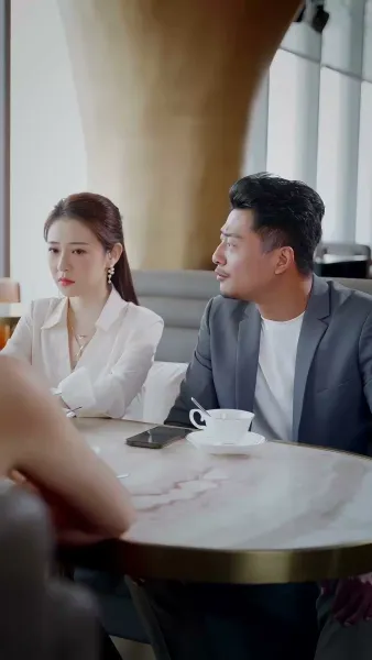 คุณพ่อยาม ที่แท้เป็นมหาเศรษฐี(พากย์เสียง)