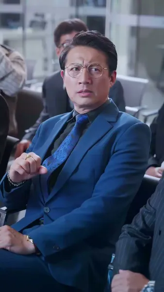 คุณพ่อยาม ที่แท้เป็นมหาเศรษฐี(พากย์เสียง)