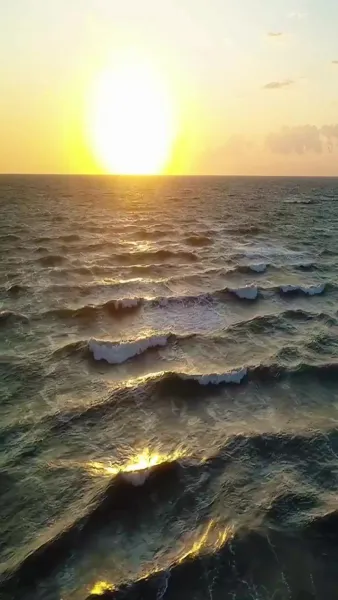 คุณพ่อยาม ที่แท้เป็นมหาเศรษฐี(พากย์เสียง)